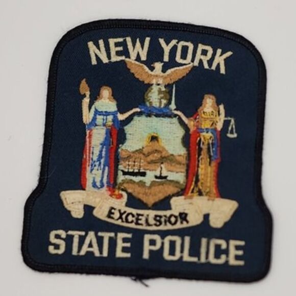 Vintage/Collectible obsolete NY law enforcement patches - Picture 3 of 6